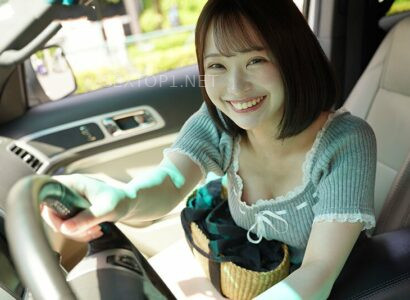 Poster of Buổi hẹn hò ngại ngùng với cô bạn gái dễ thương tinh nghịch “thích đâm sâu”