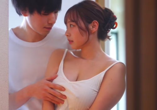 Poster of Đến nhà chơi vụng trộm cùng cô em gái người yêu vú bự dâm đãng