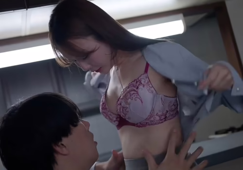 Poster of Nữ nhân viên bất động sản xinh đẹp gạ tình anh chủ nhà may mắn để được hợp đồng